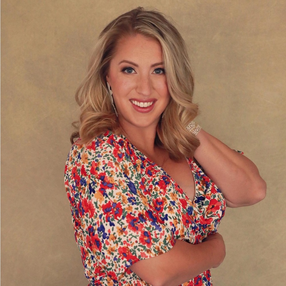 Meet your Posher, Caitlin